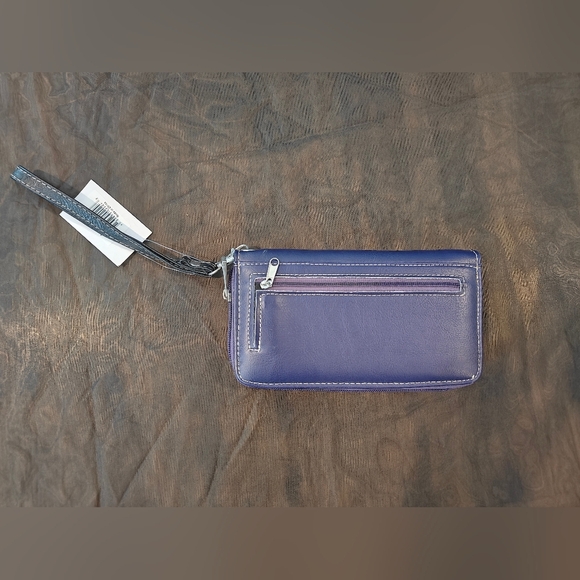 🤍❗NWT Action Imports Native American Wolf Purple Wristlet Wallet - Picture 3 of 4